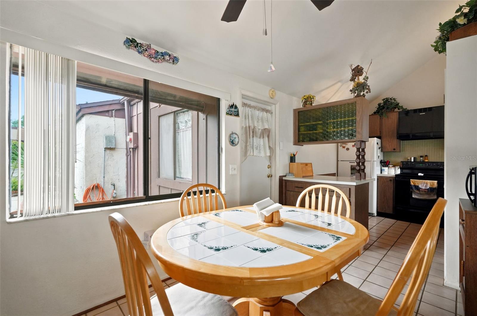BEACON WOODS VILLAGE - Residential