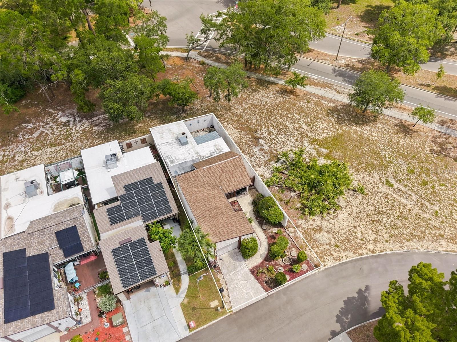 BEACON WOODS VILLAGE - Residential