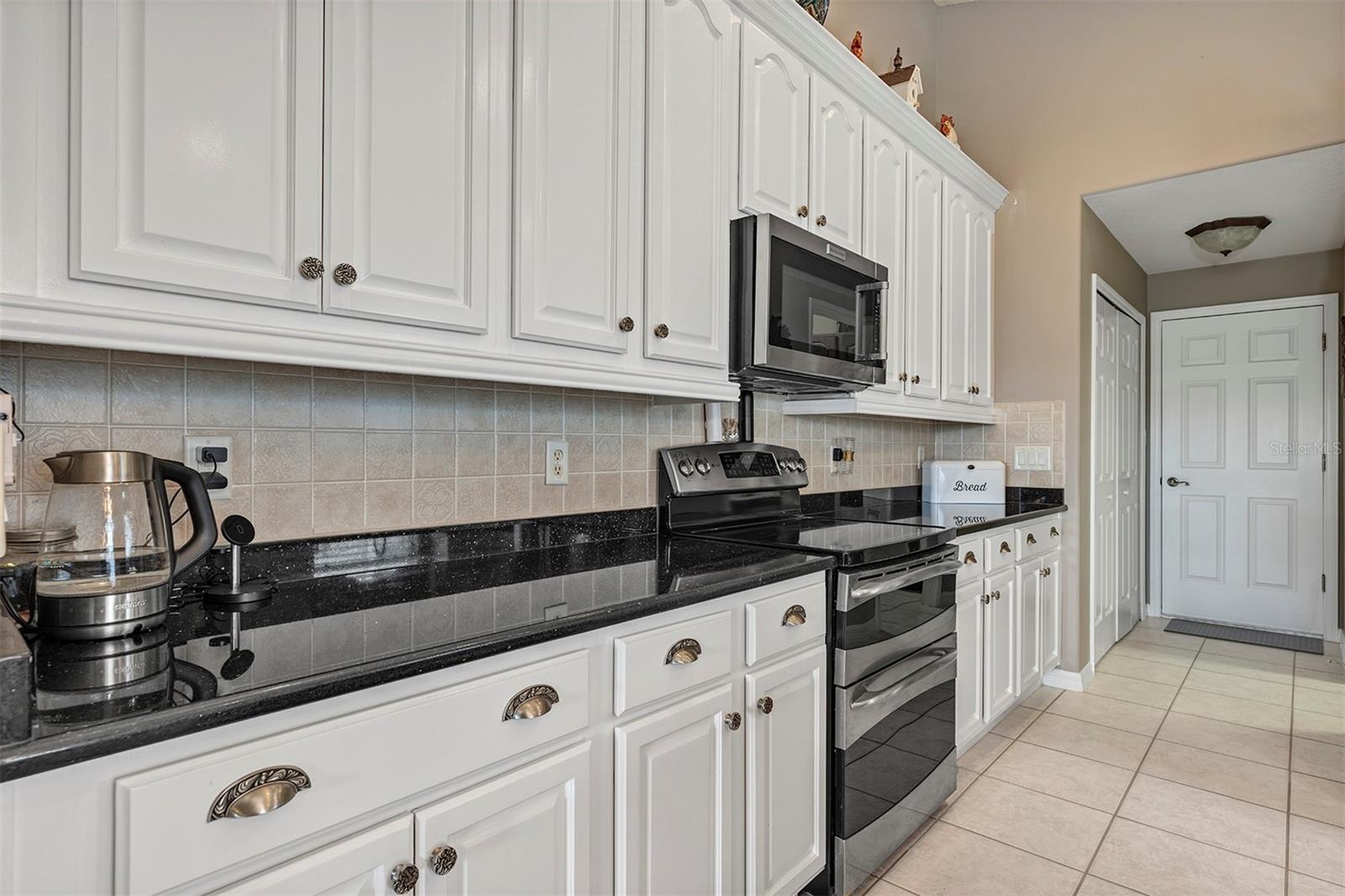 PLANTATION AT LEESBURG NOTTOWAY VILLAGE - Residential