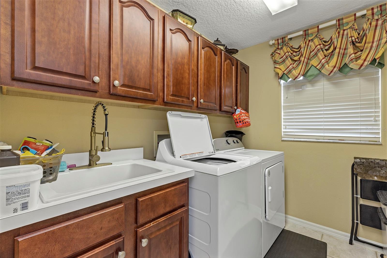 PLANTATION AT LEESBURG NOTTOWAY VILLAGE - Residential