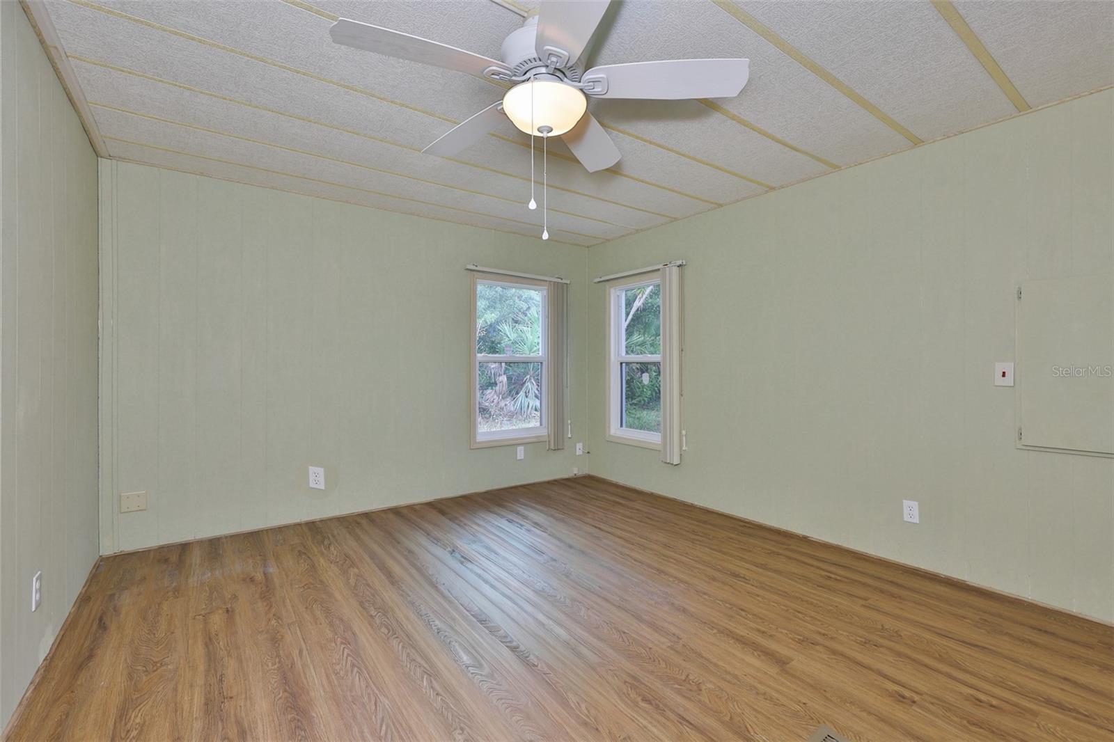 BRIAR CREEK MOBILE HOME COMMUNITY II CONDO - Residential