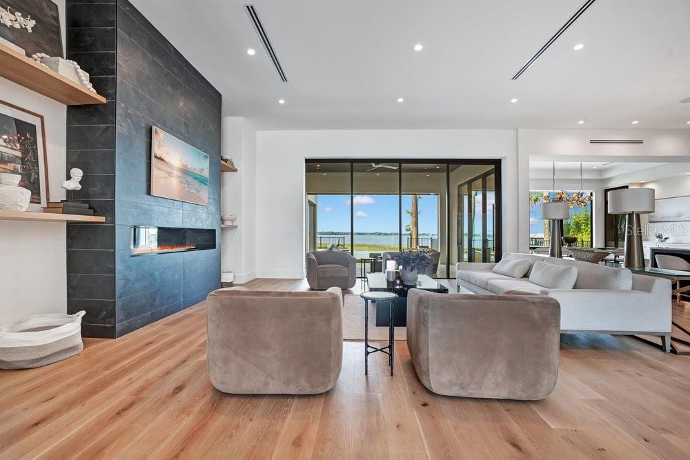WINDERMERE - Residential