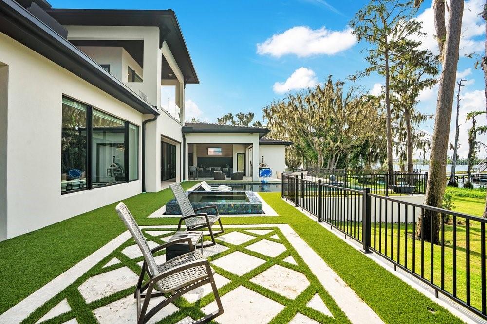 WINDERMERE - Residential