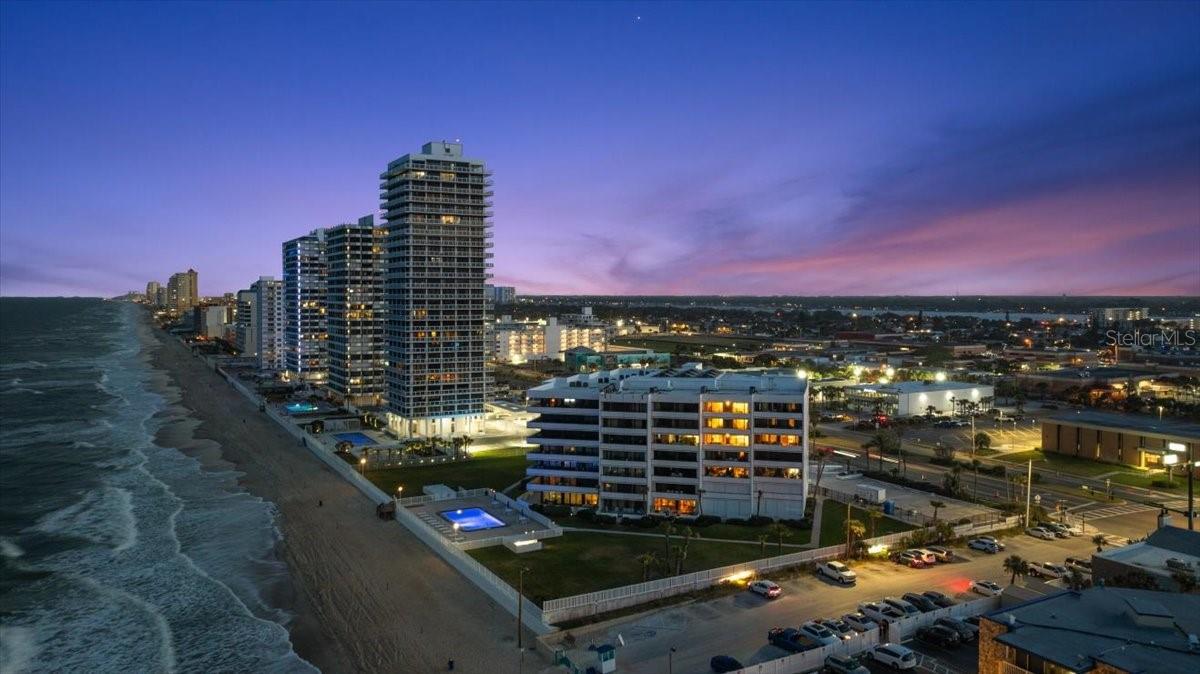 ALIKI ATRIUM CONDO - Residential