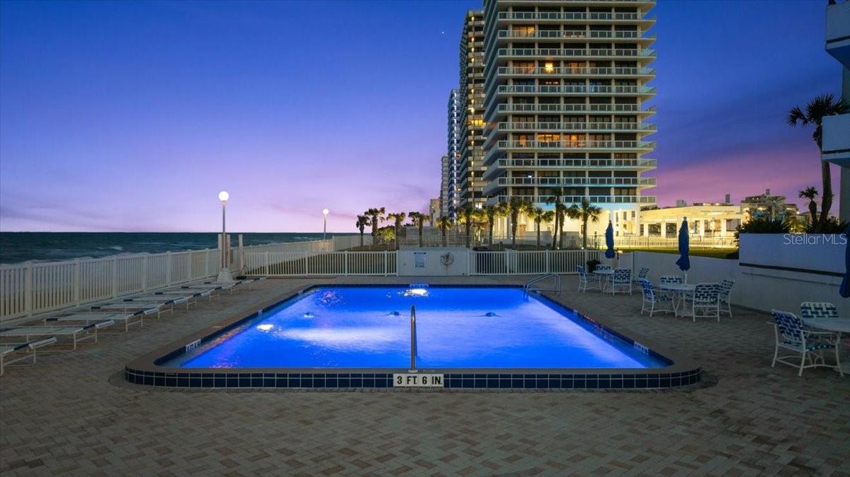 ALIKI ATRIUM CONDO - Residential