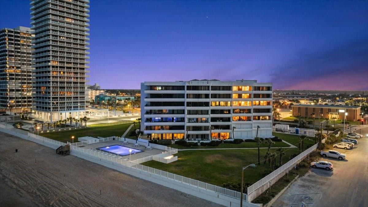 ALIKI ATRIUM CONDO - Residential