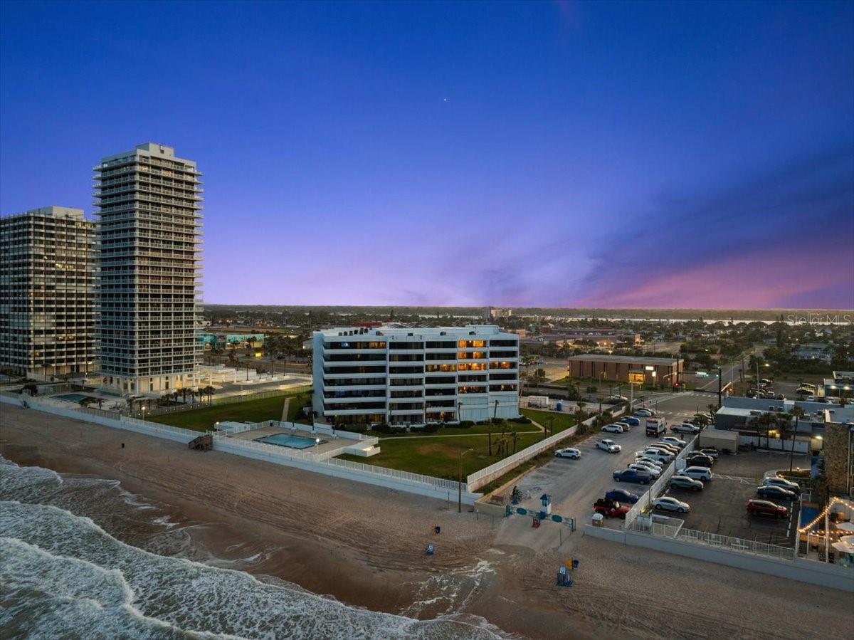 ALIKI ATRIUM CONDO - Residential