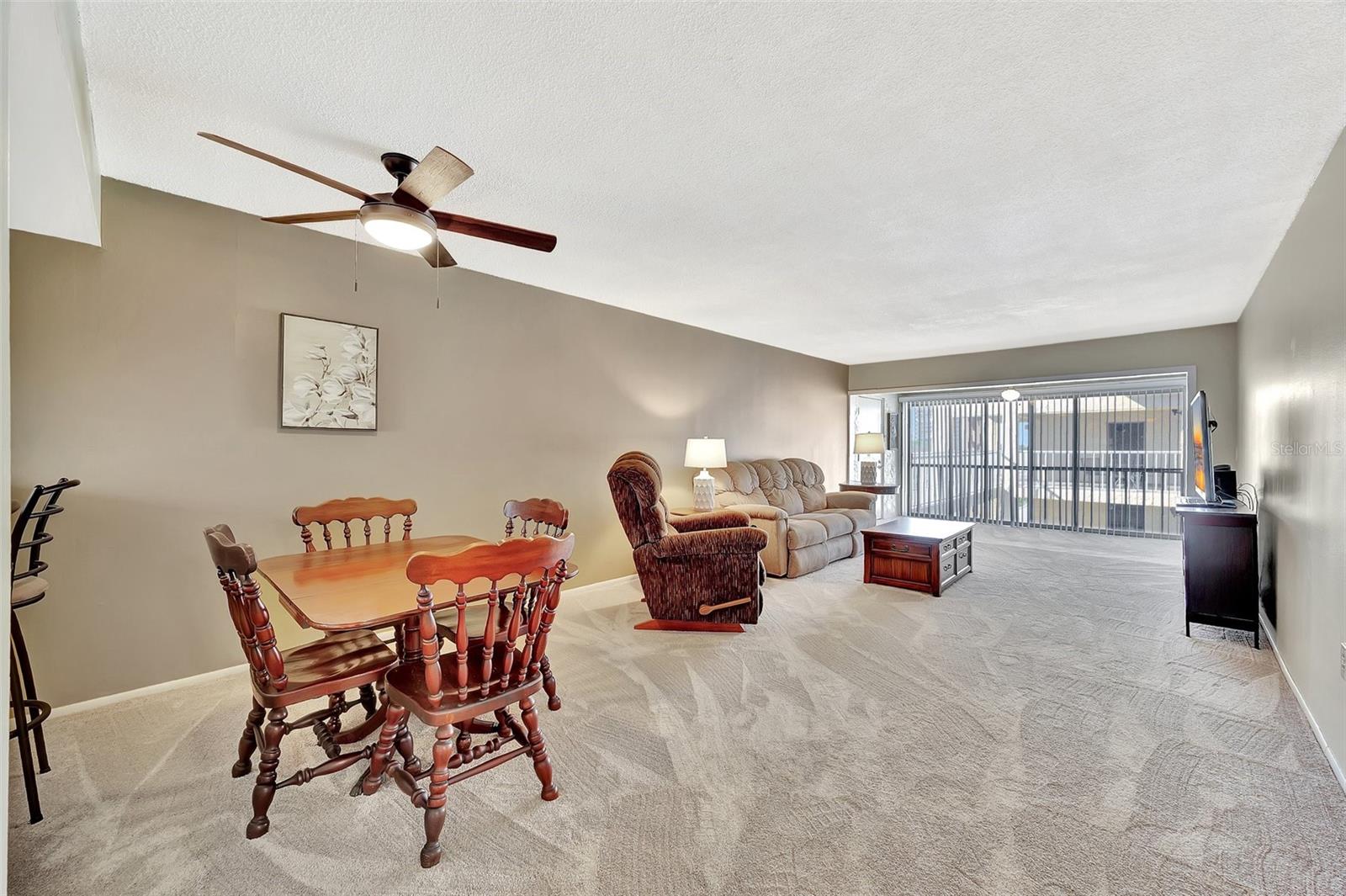 ISLANDER THE CONDO - Residential