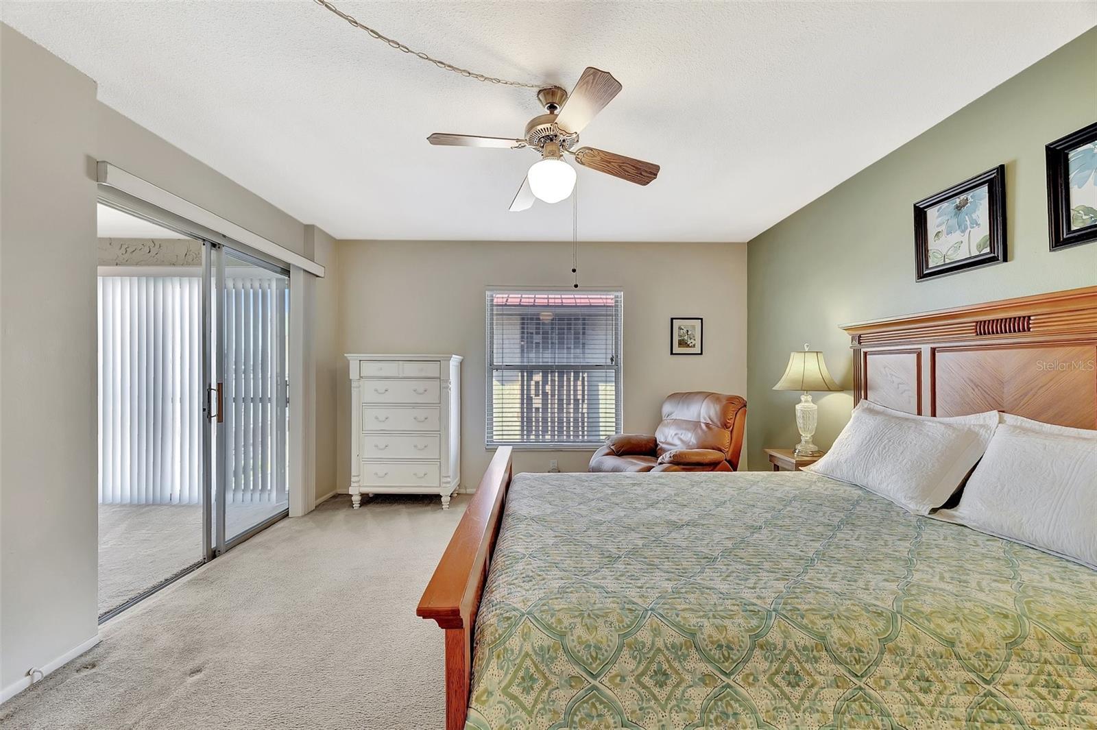 ISLANDER THE CONDO - Residential