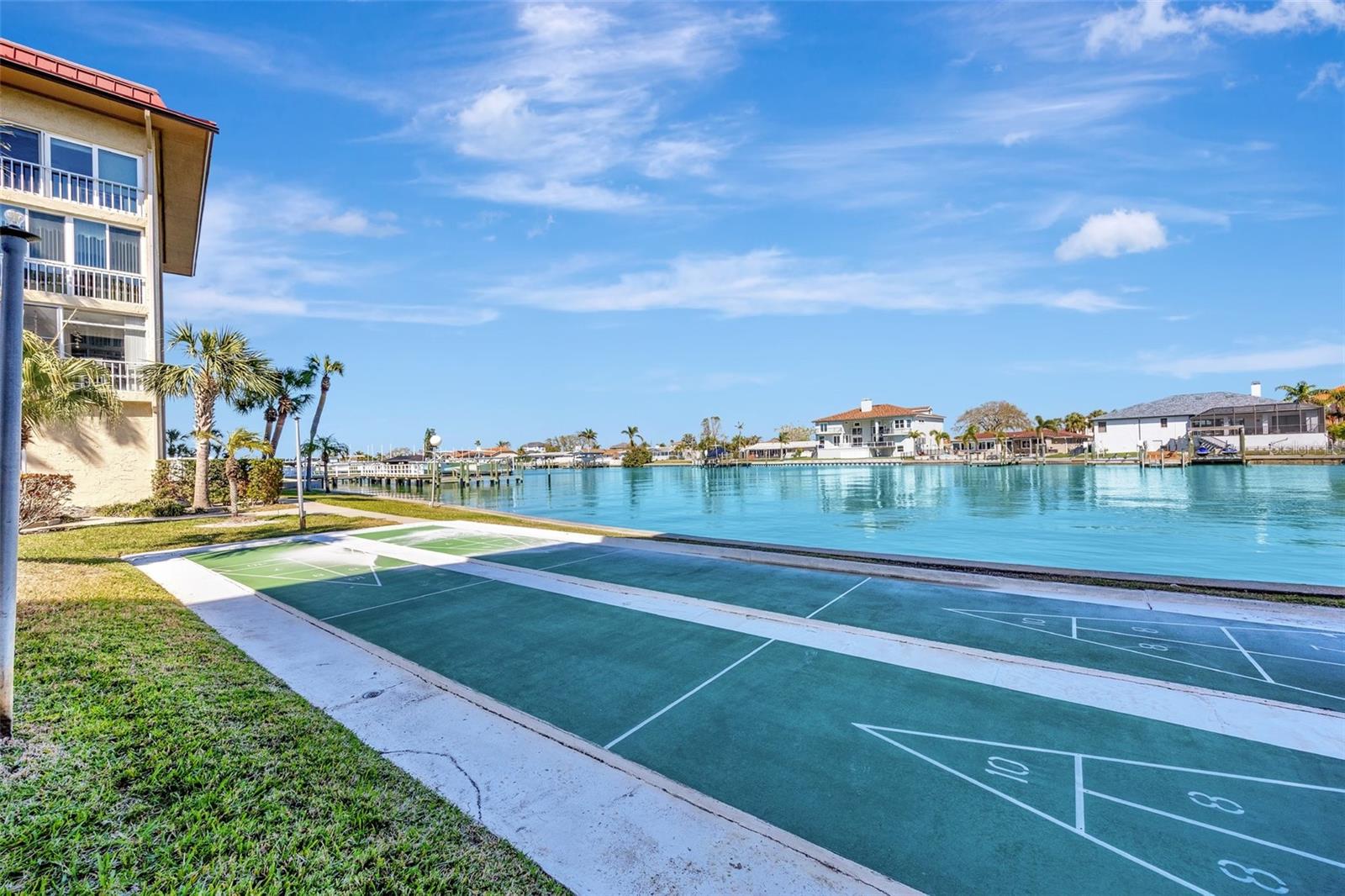 ISLANDER THE CONDO - Residential