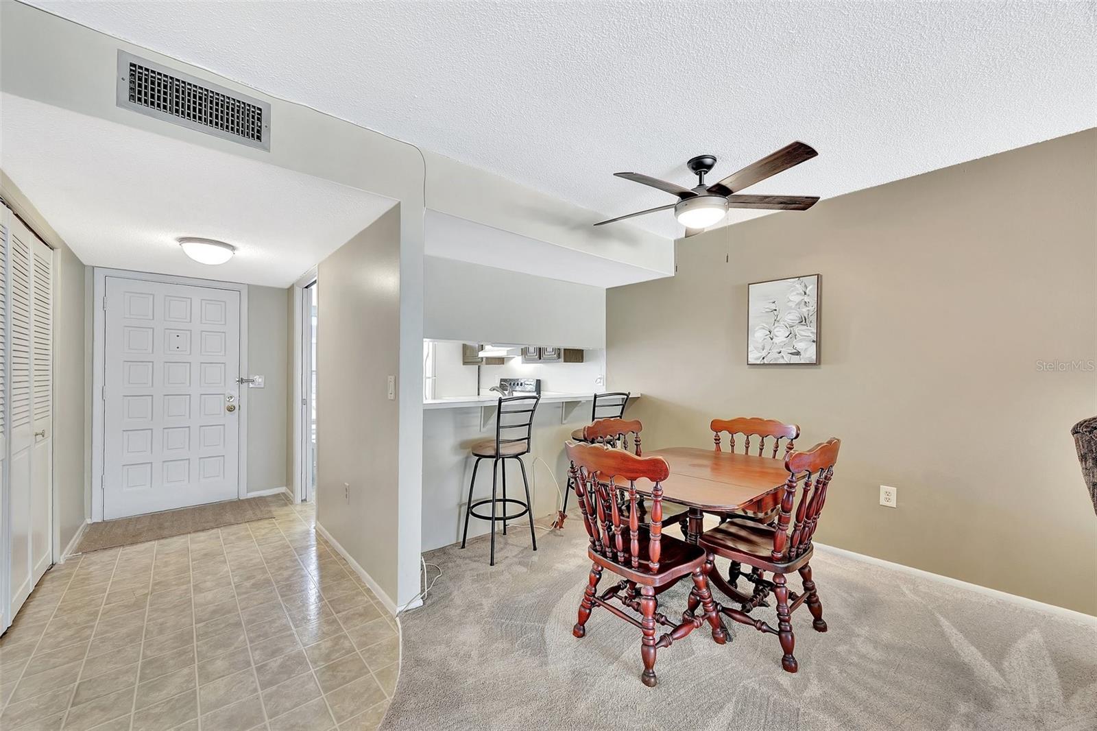 ISLANDER THE CONDO - Residential