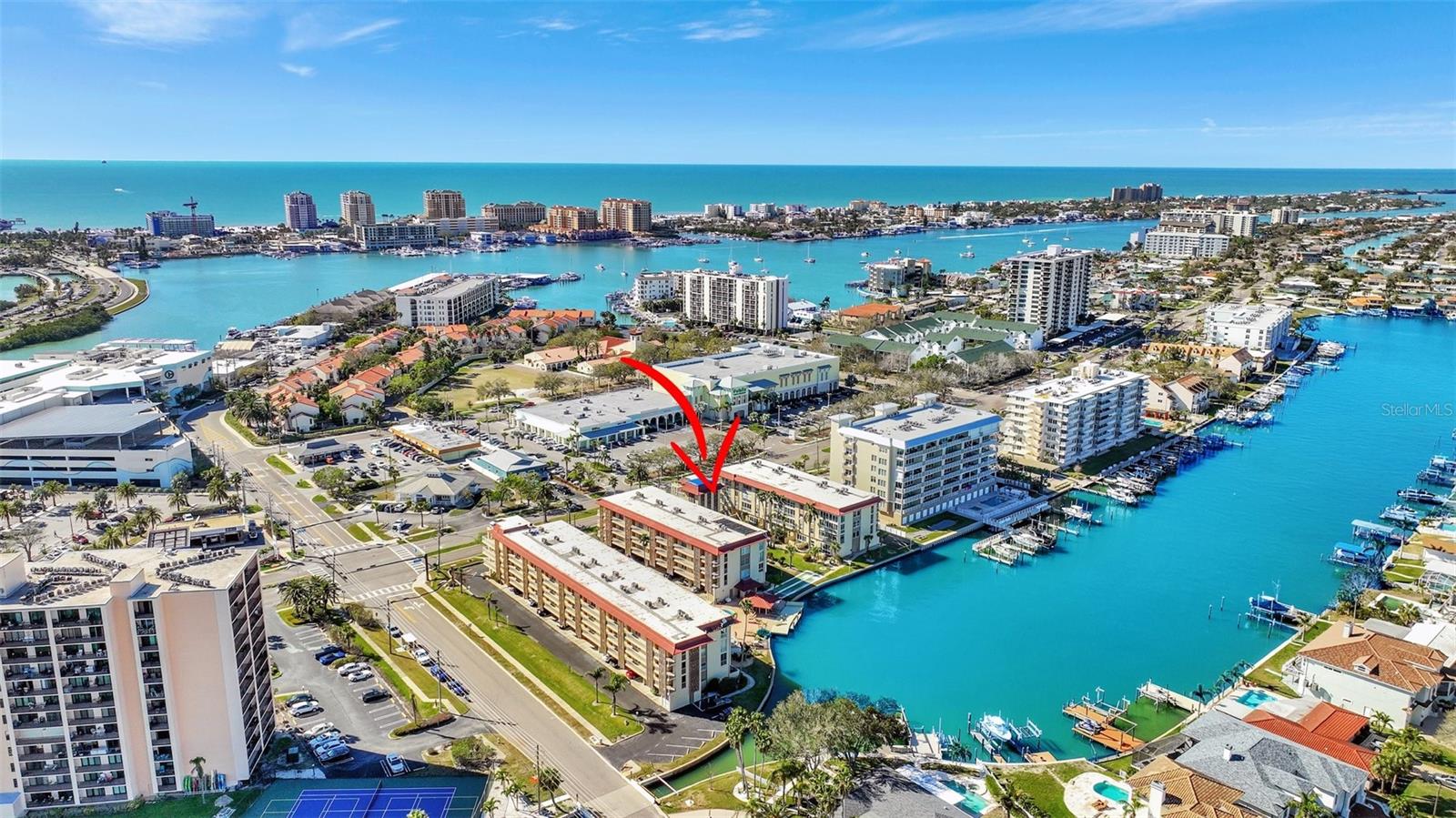 ISLANDER THE CONDO - Residential