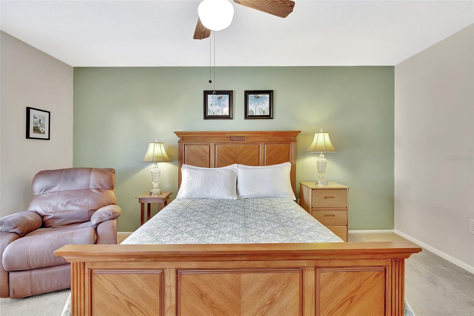 ISLANDER THE CONDO - Residential