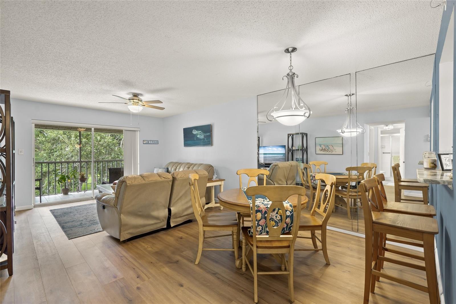 GLEN OAKS GARDEN APTS 2 PH2 - Residential