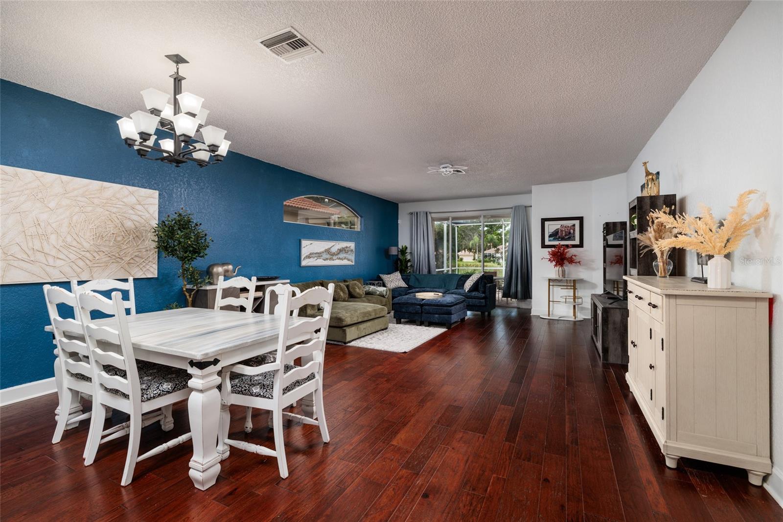 CRESCENT OAKS COUNTRY CLUB 3 - Residential