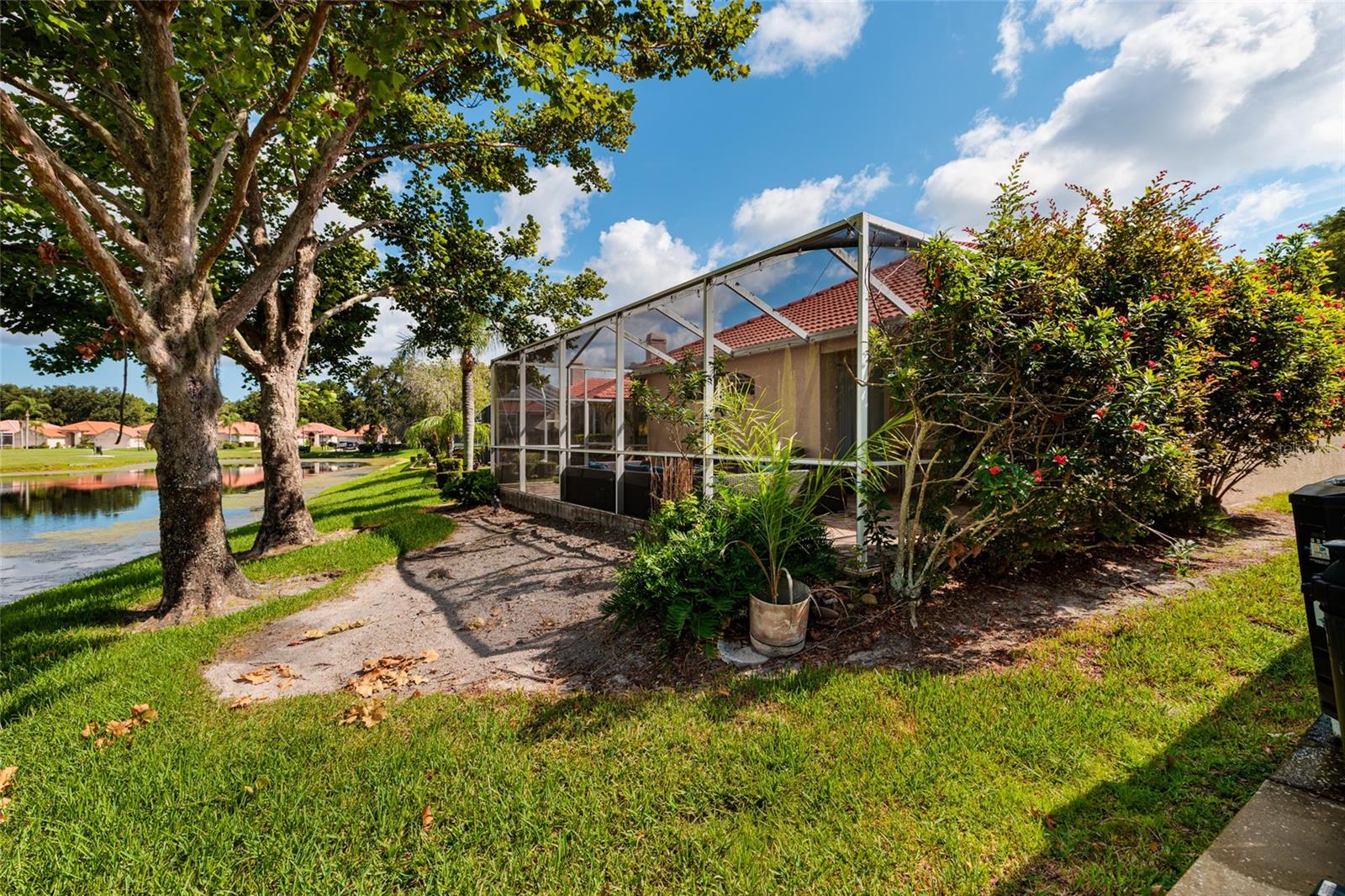 CRESCENT OAKS COUNTRY CLUB 3 - Residential