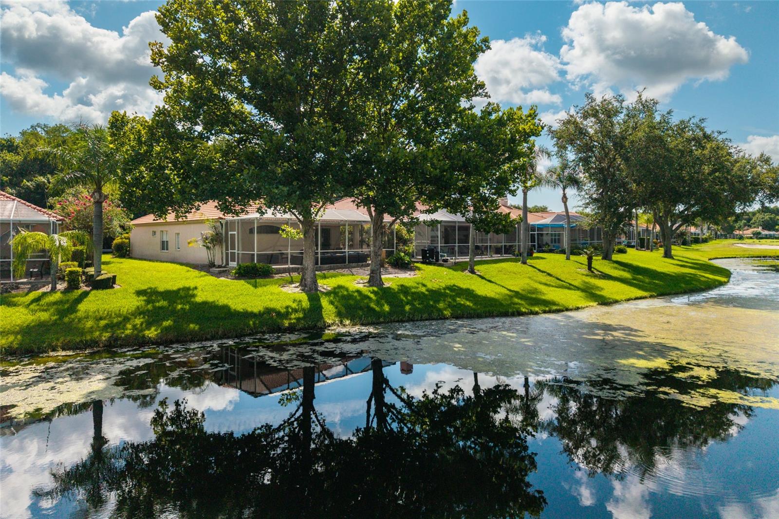 CRESCENT OAKS COUNTRY CLUB 3 - Residential