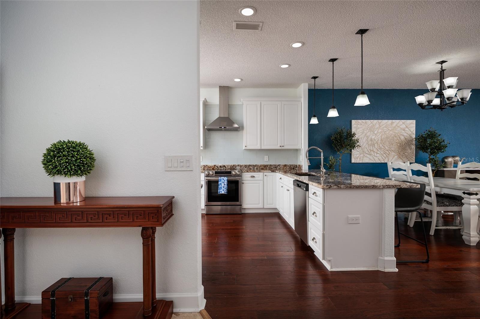 CRESCENT OAKS COUNTRY CLUB 3 - Residential