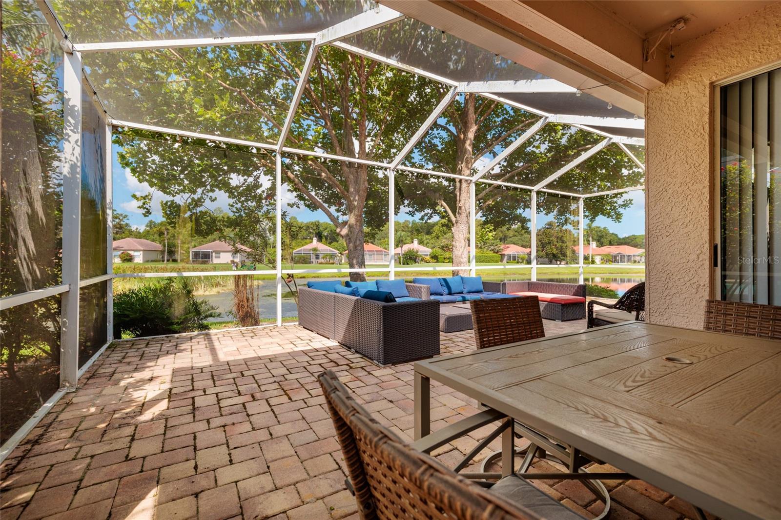 CRESCENT OAKS COUNTRY CLUB 3 - Residential