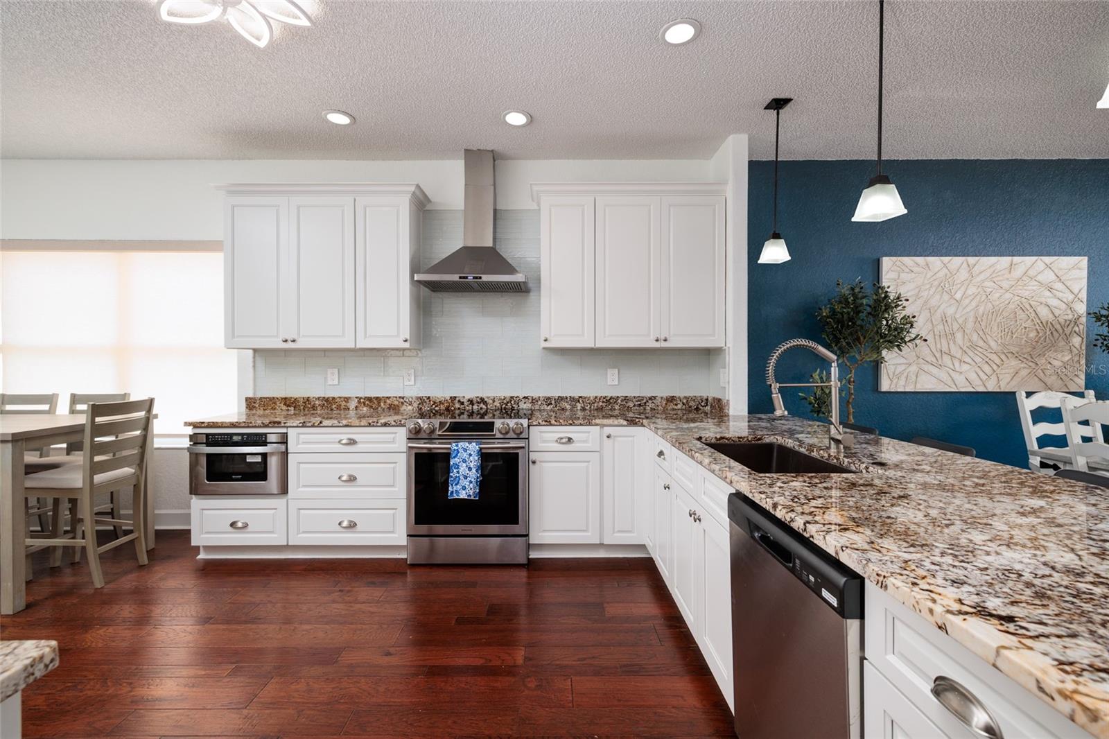CRESCENT OAKS COUNTRY CLUB 3 - Residential