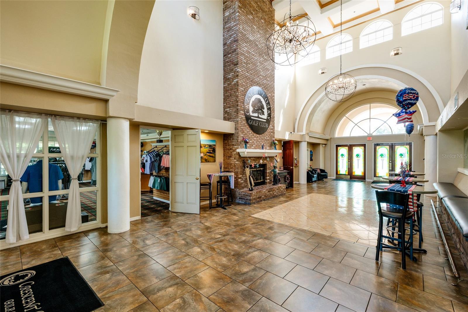 CRESCENT OAKS COUNTRY CLUB 3 - Residential