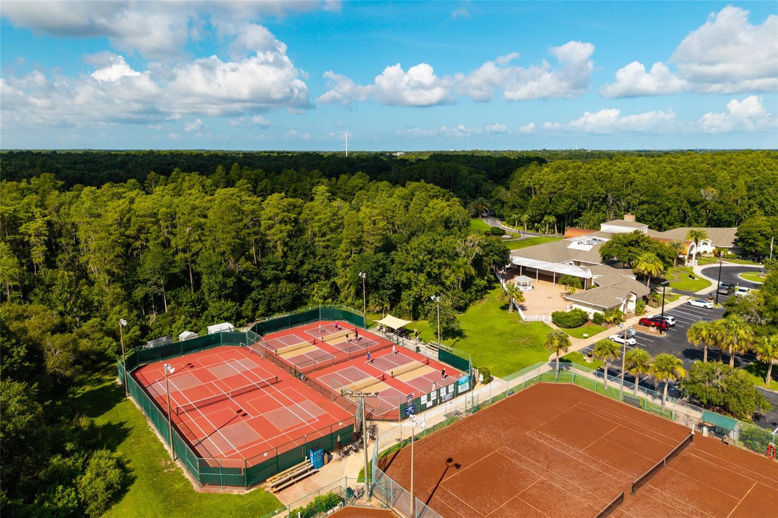 CRESCENT OAKS COUNTRY CLUB 3 - Residential