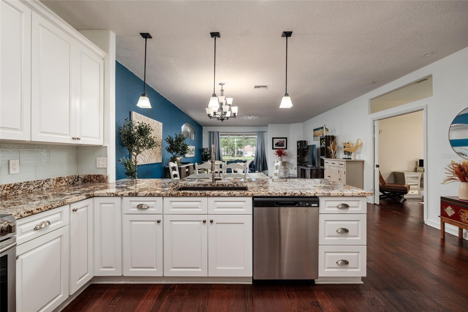 CRESCENT OAKS COUNTRY CLUB 3 - Residential