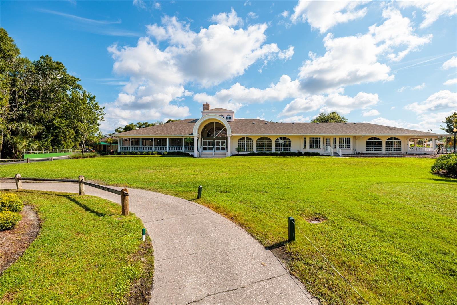 CRESCENT OAKS COUNTRY CLUB 3 - Residential