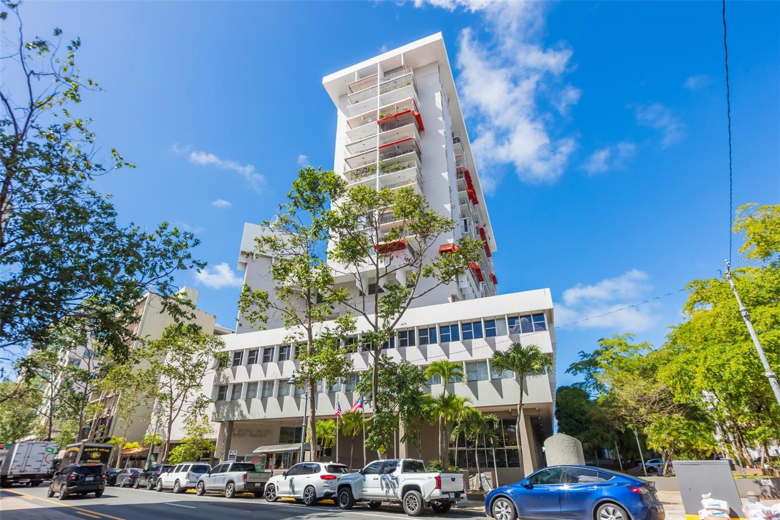 COBIAN'S PLAZA - Residential