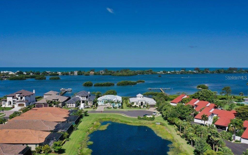 BAYSIDE - Residential