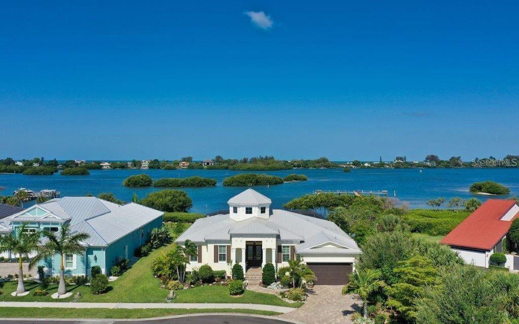 BAYSIDE - Residential