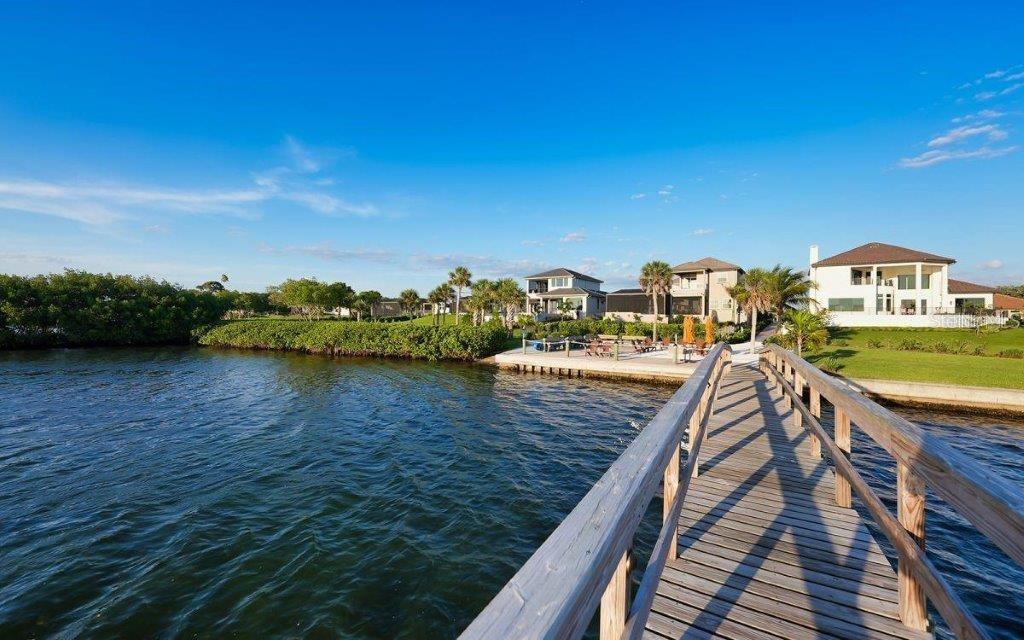 BAYSIDE - Residential