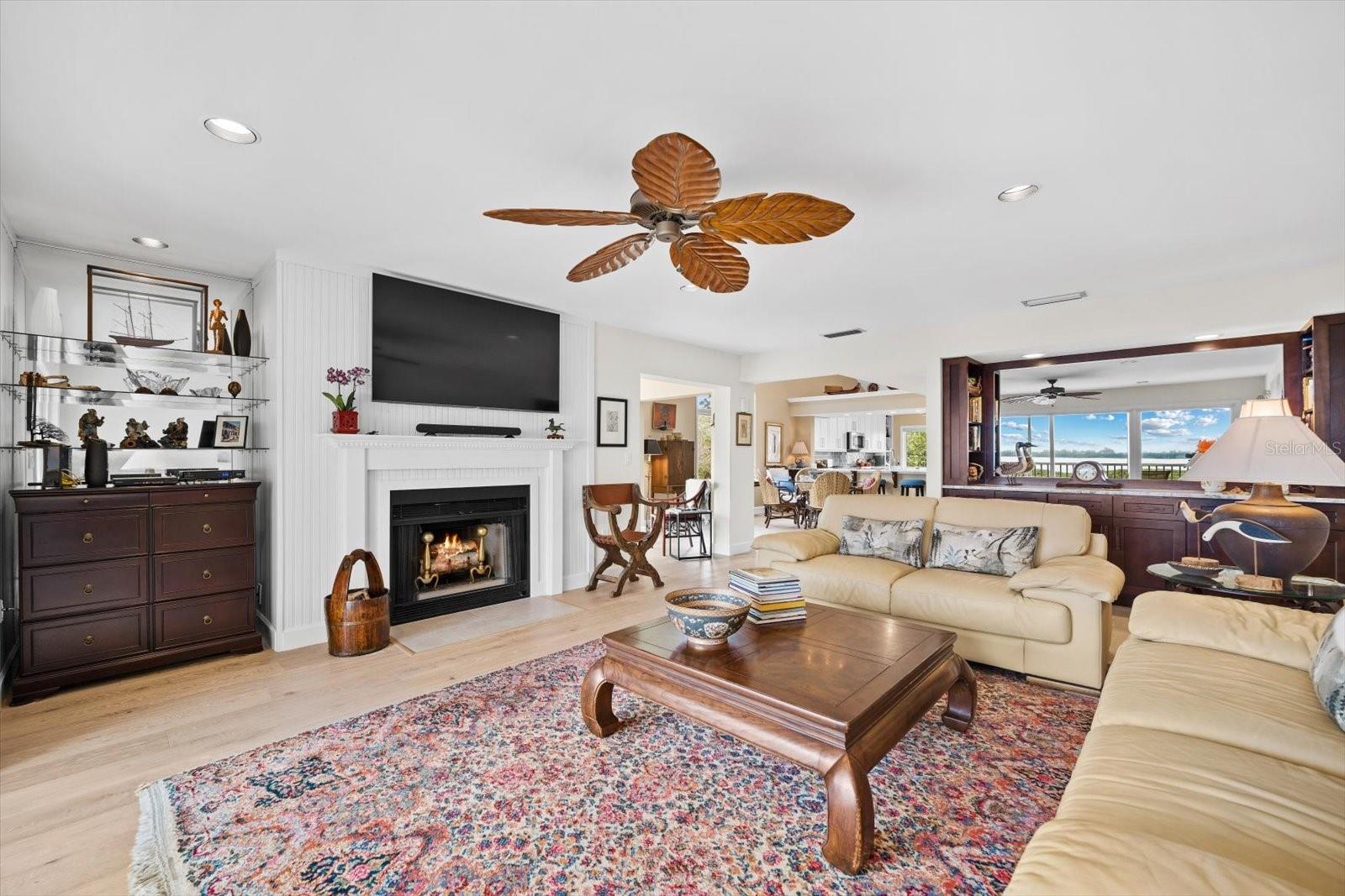 TIDY ISLAND PH II - Residential