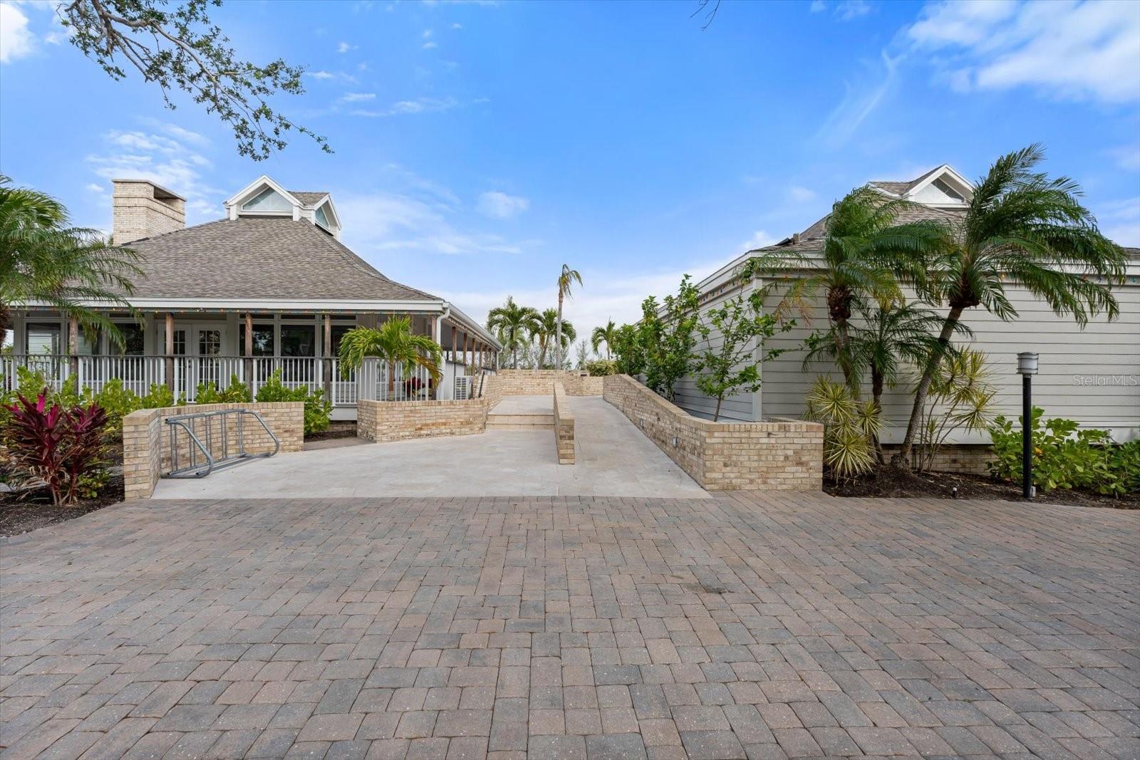 TIDY ISLAND PH II - Residential