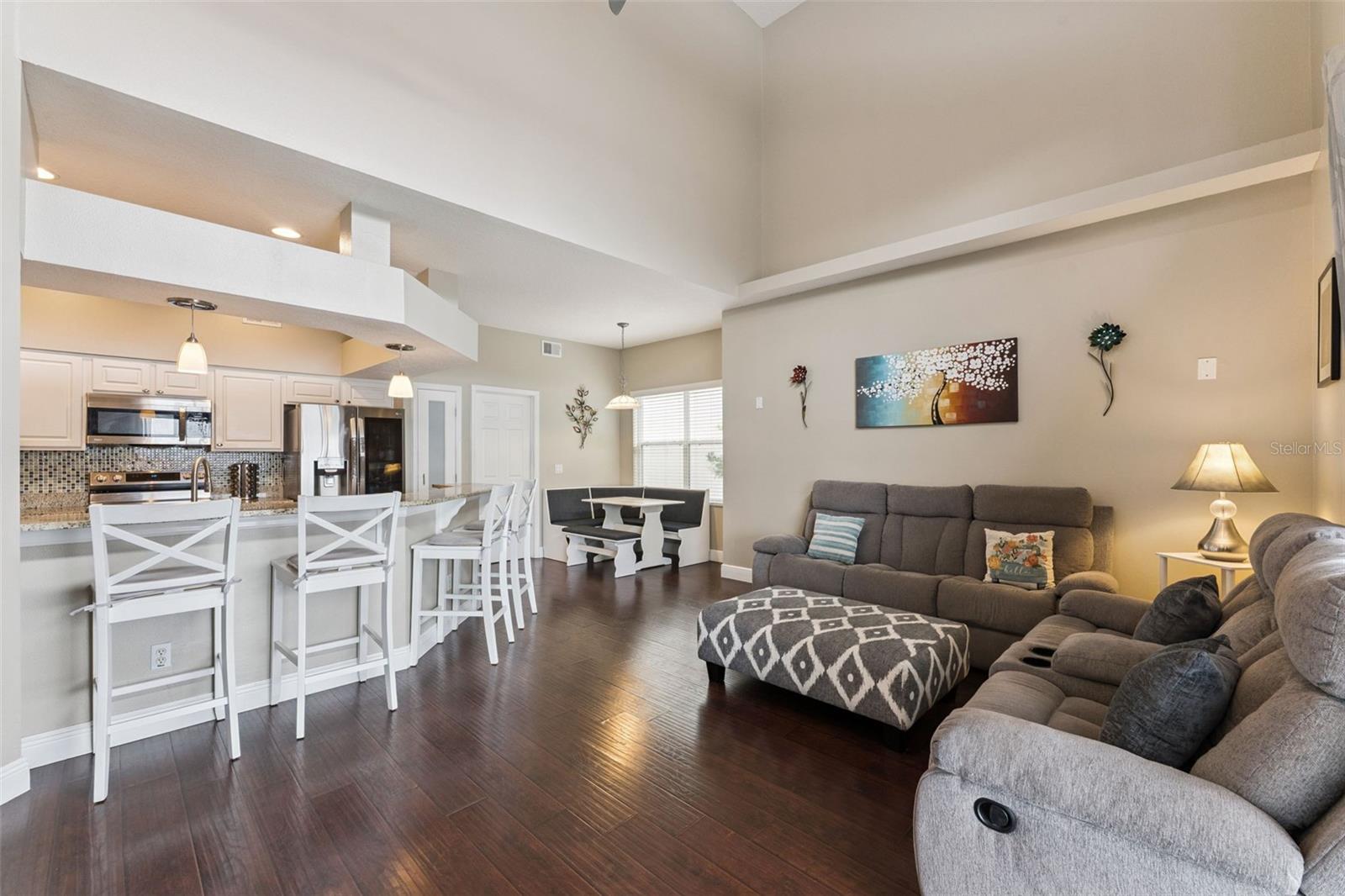 STONEYBROOK - Residential