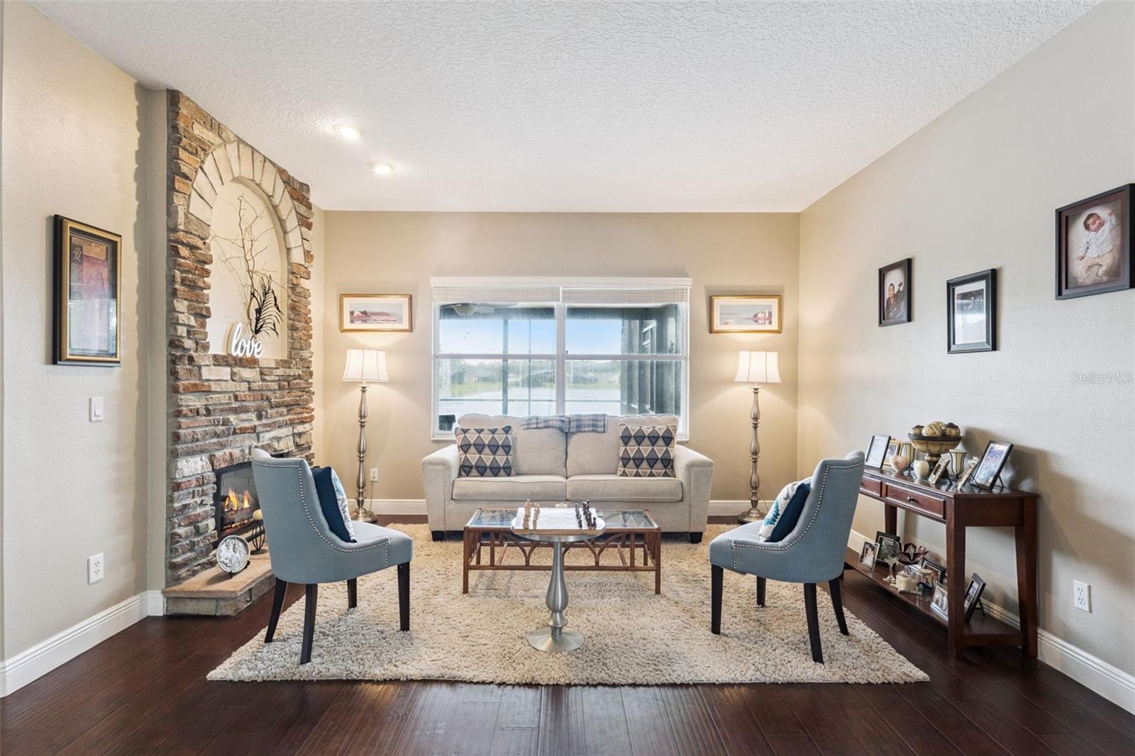 STONEYBROOK - Residential