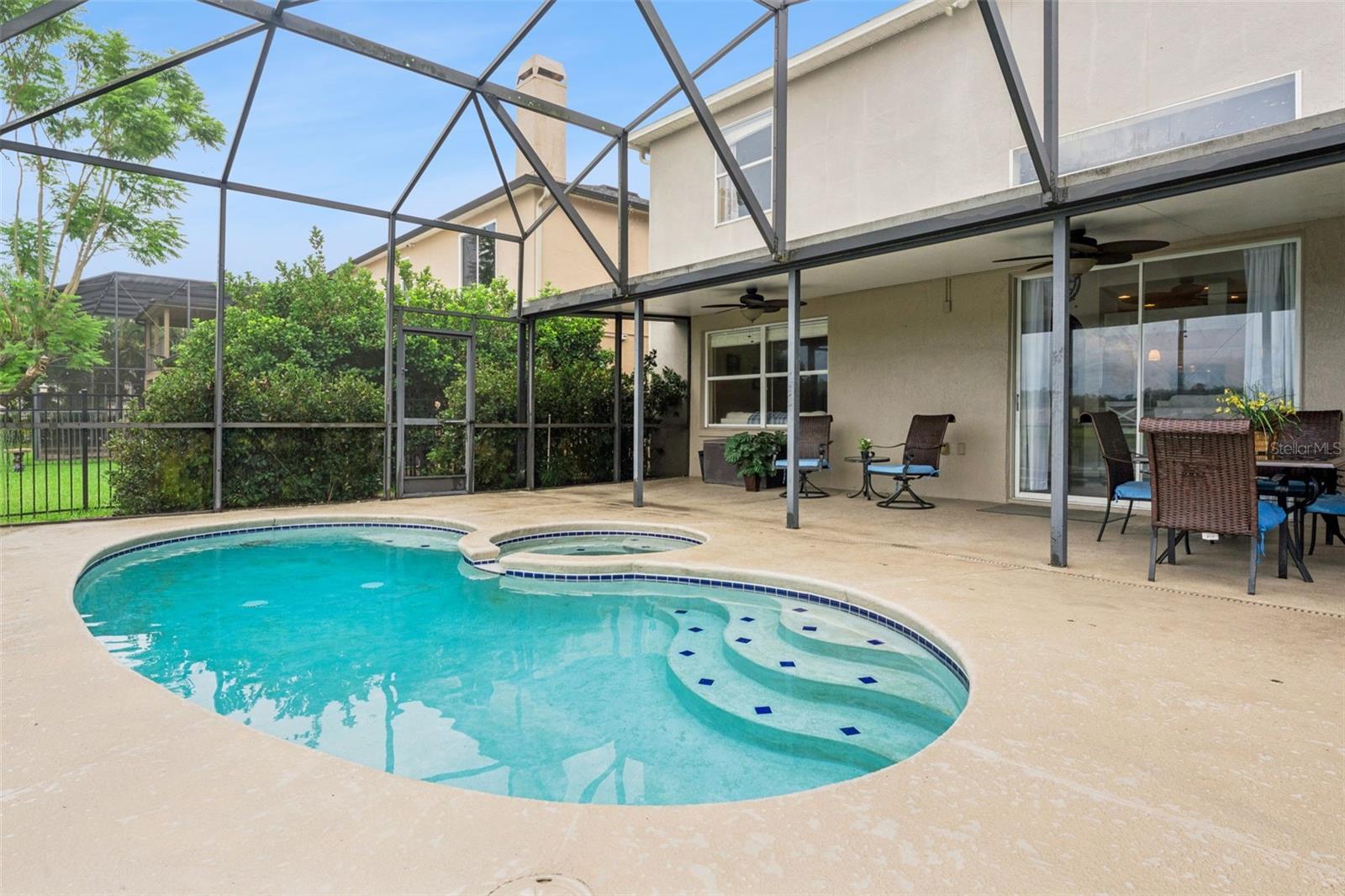 STONEYBROOK - Residential