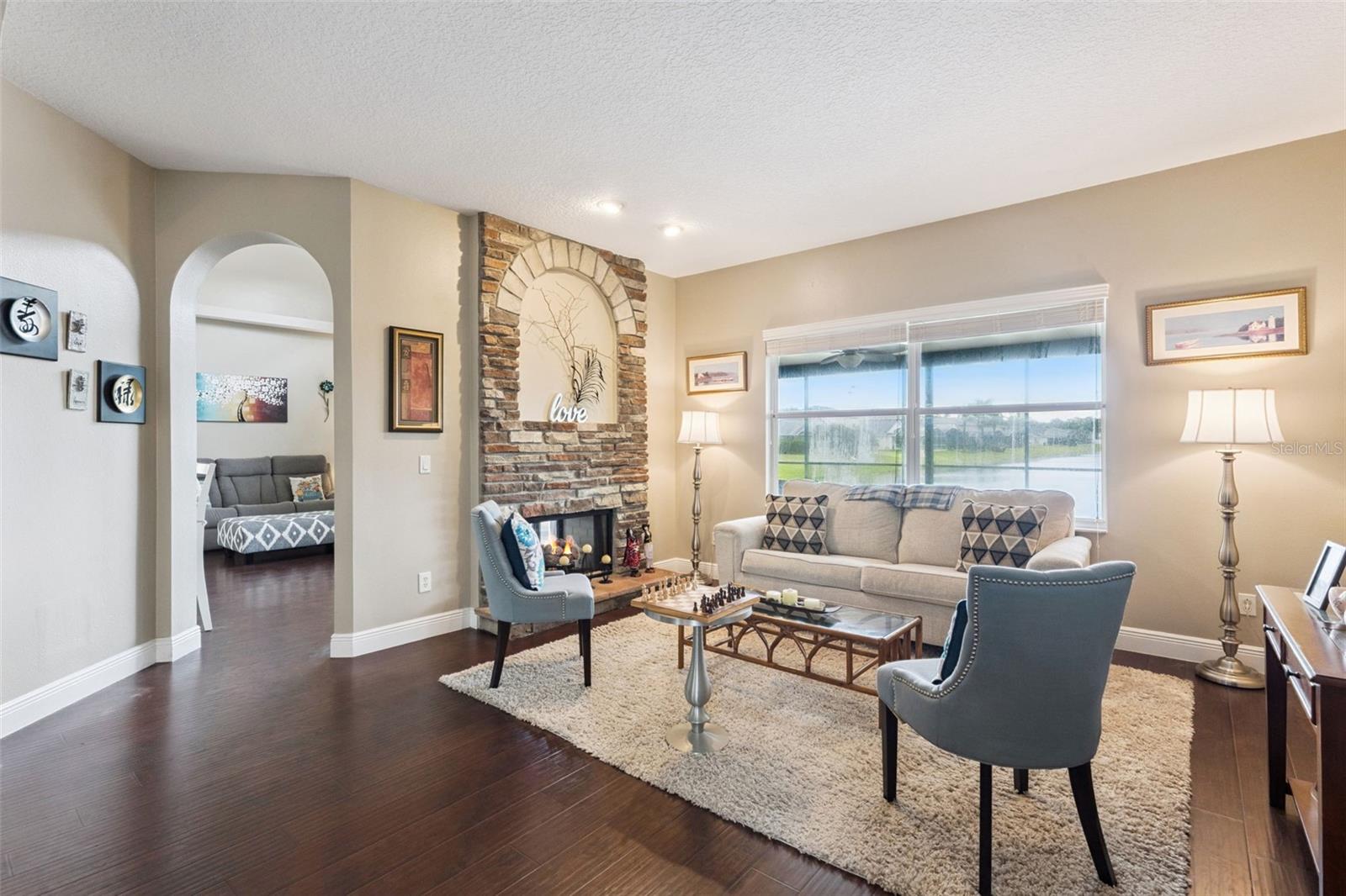 STONEYBROOK - Residential