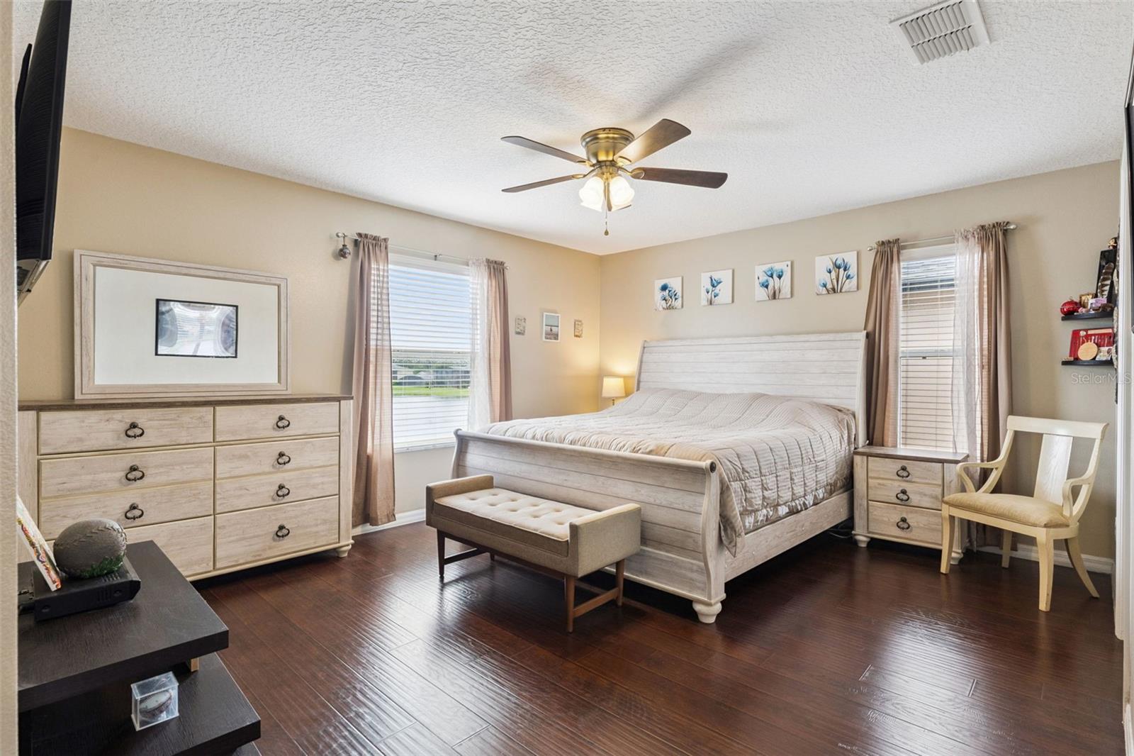 STONEYBROOK - Residential