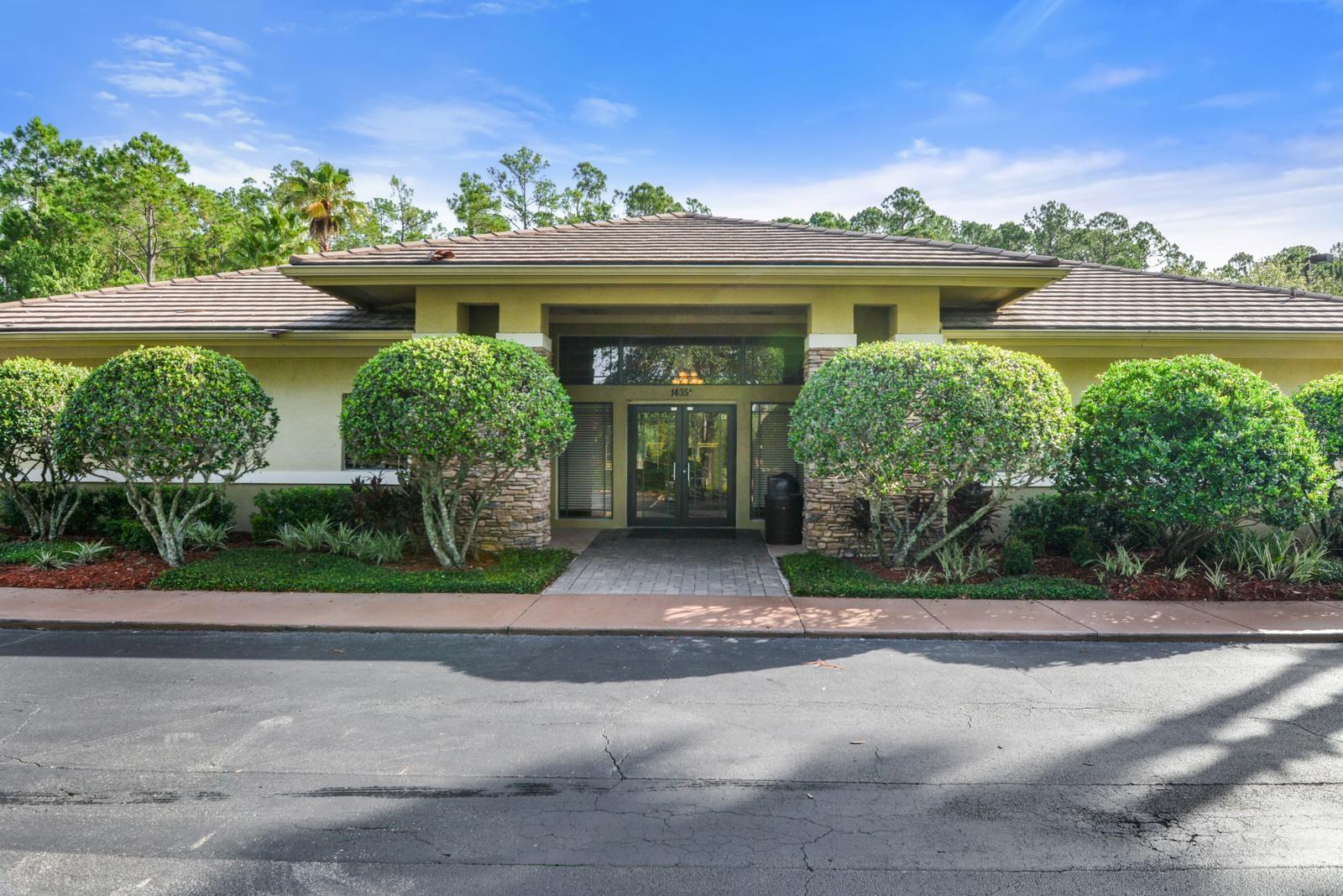 STONEYBROOK - Residential