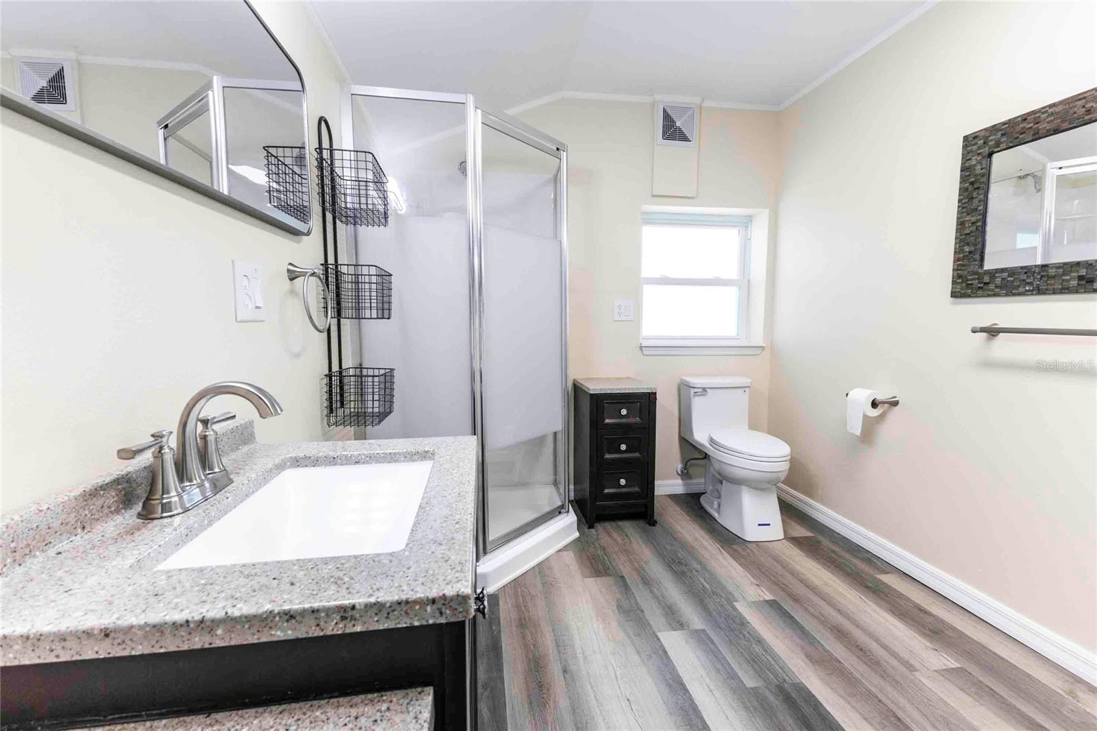 LITTLE LAKE WEIR - Residential Lease