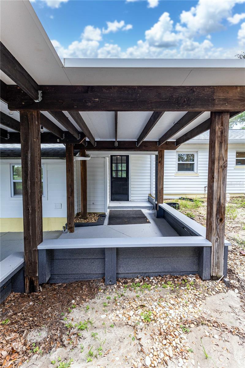 LITTLE LAKE WEIR - Residential Lease