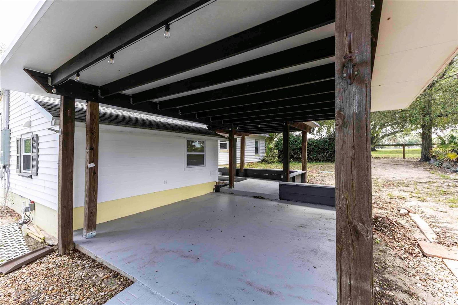 LITTLE LAKE WEIR - Residential Lease