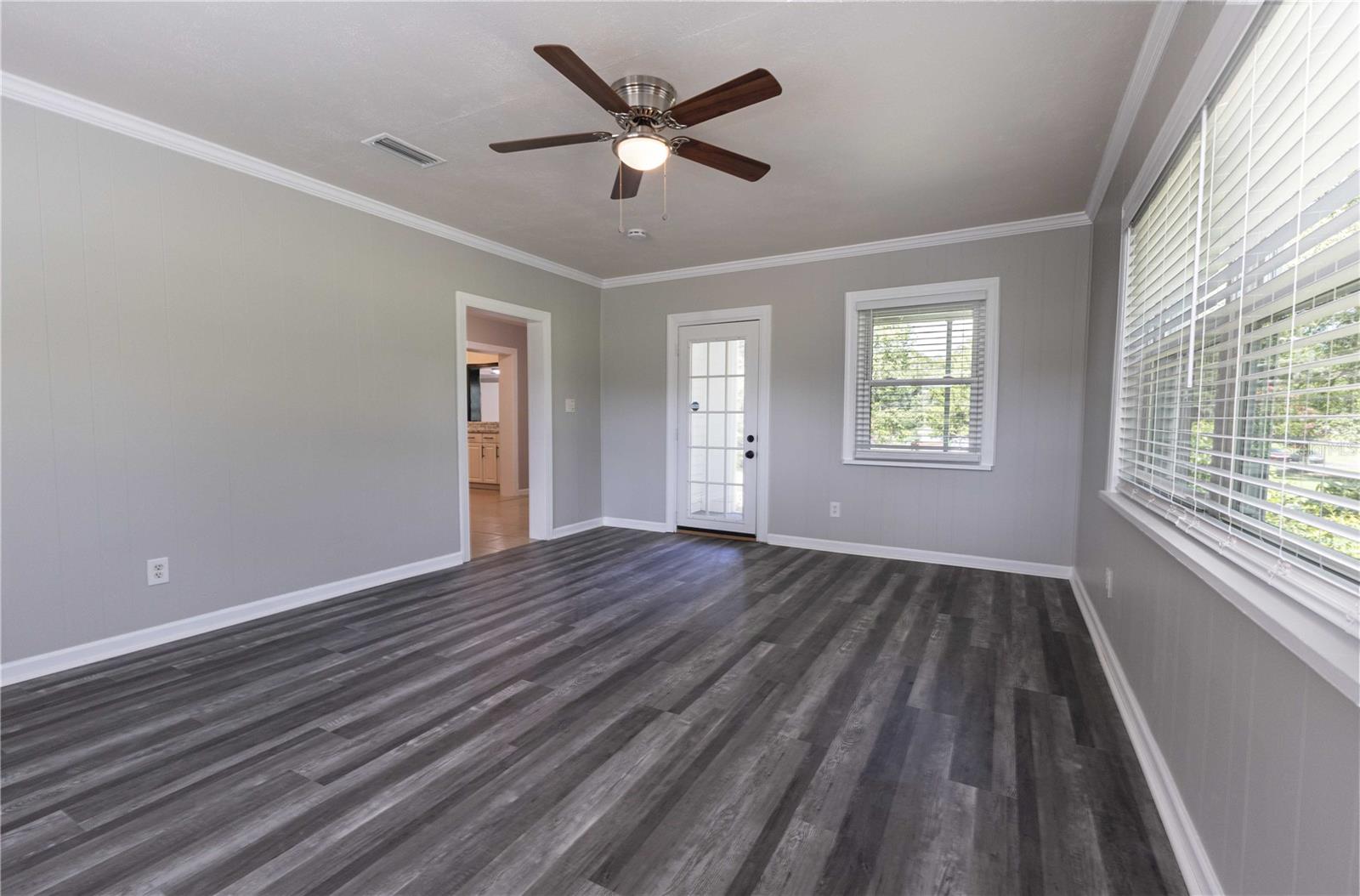 LITTLE LAKE WEIR - Residential Lease