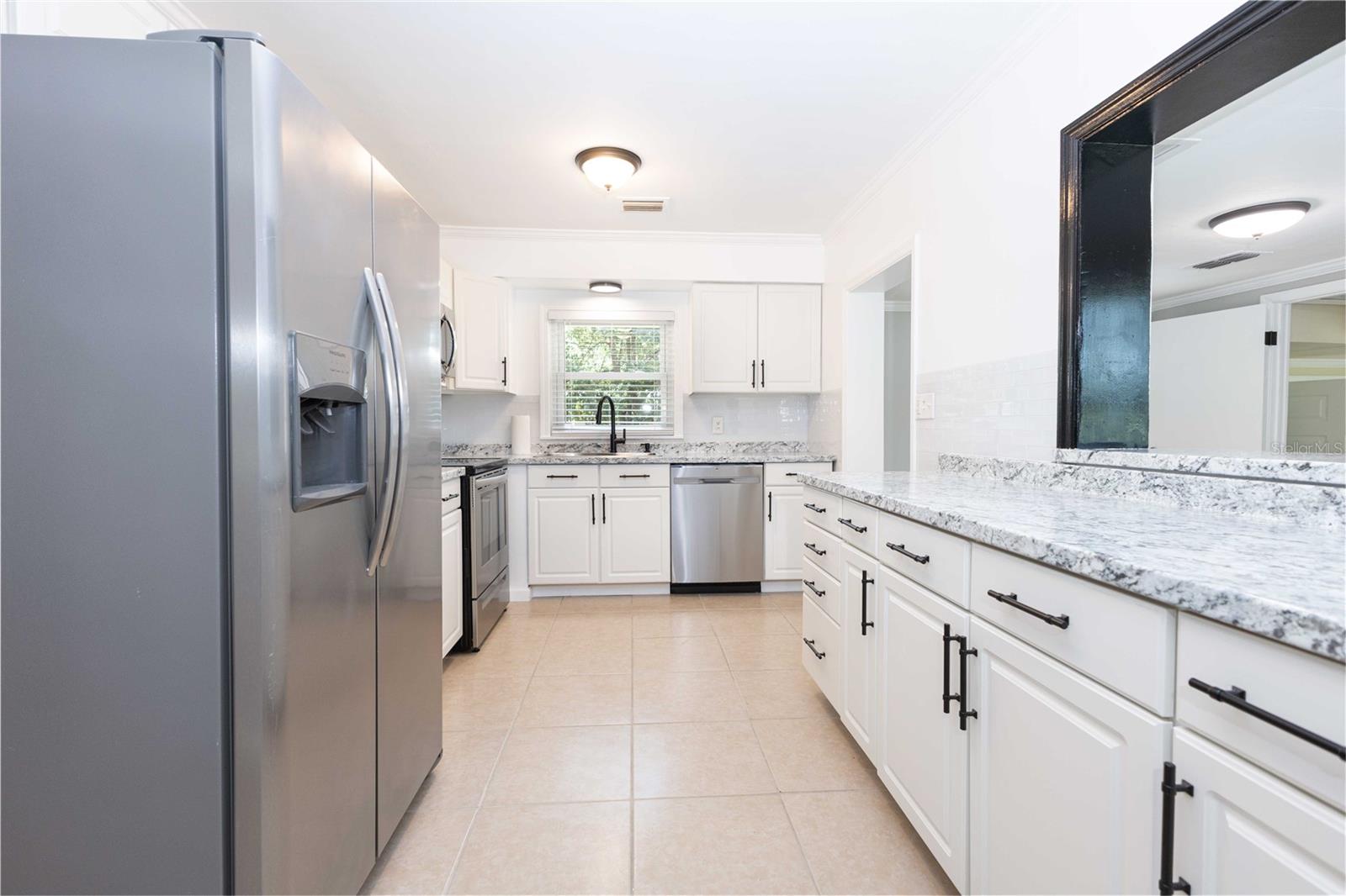 LITTLE LAKE WEIR - Residential Lease