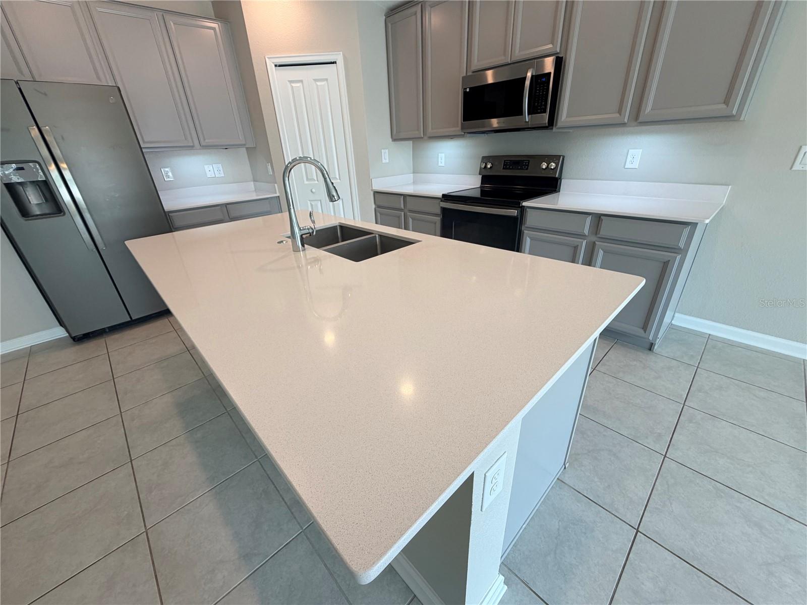 GREATER LAKES PH 4 - Residential
