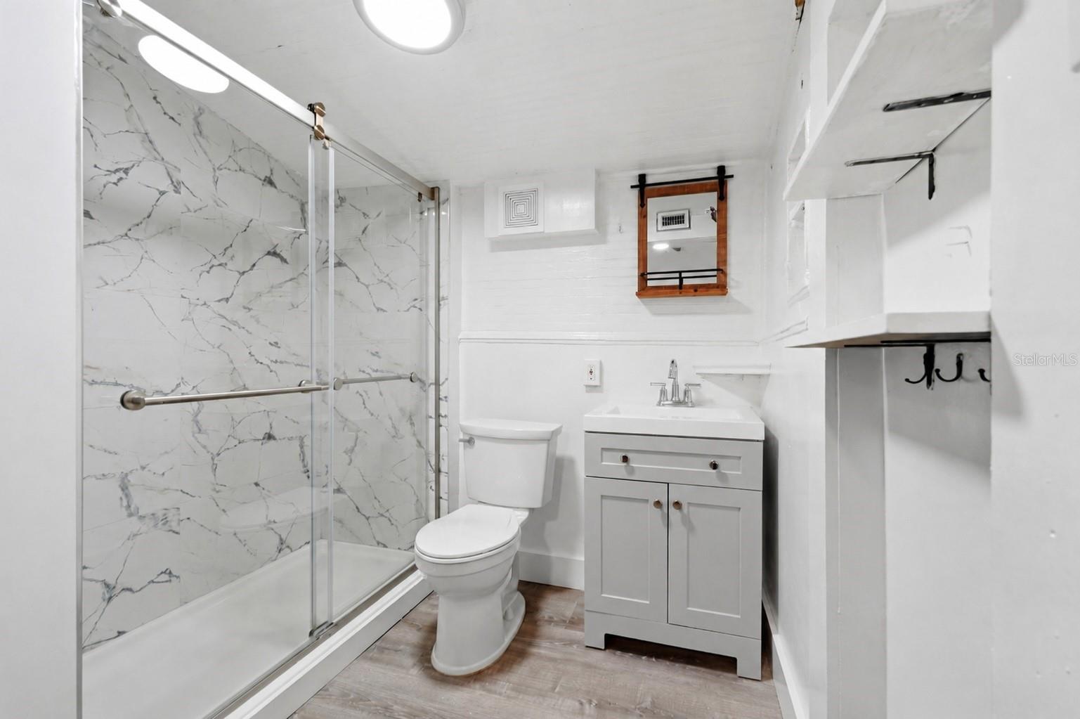 BROWNS ADDN-H P JACKSON - Residential