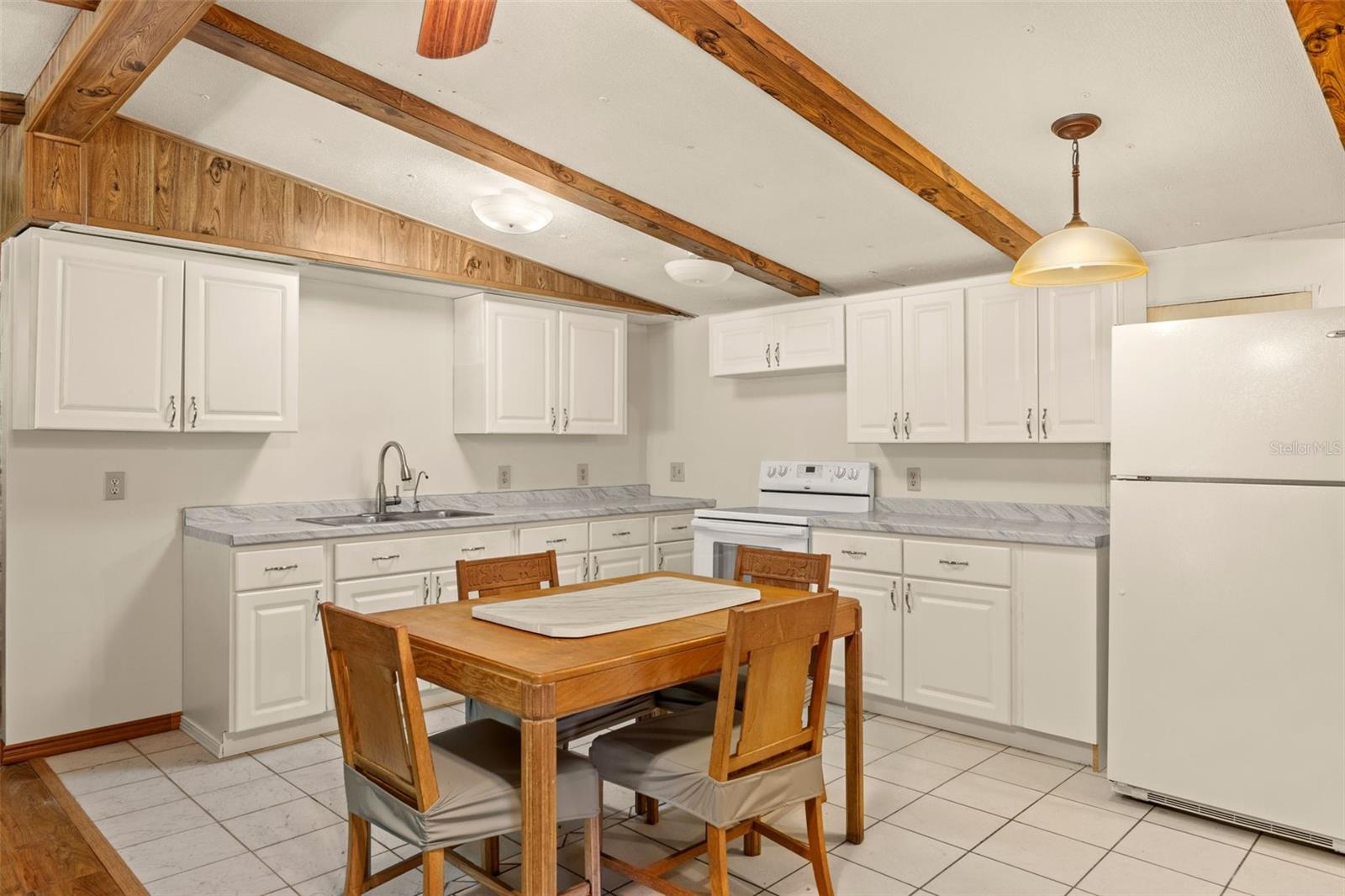 HOMOSASSA HIGHLANDS - Residential