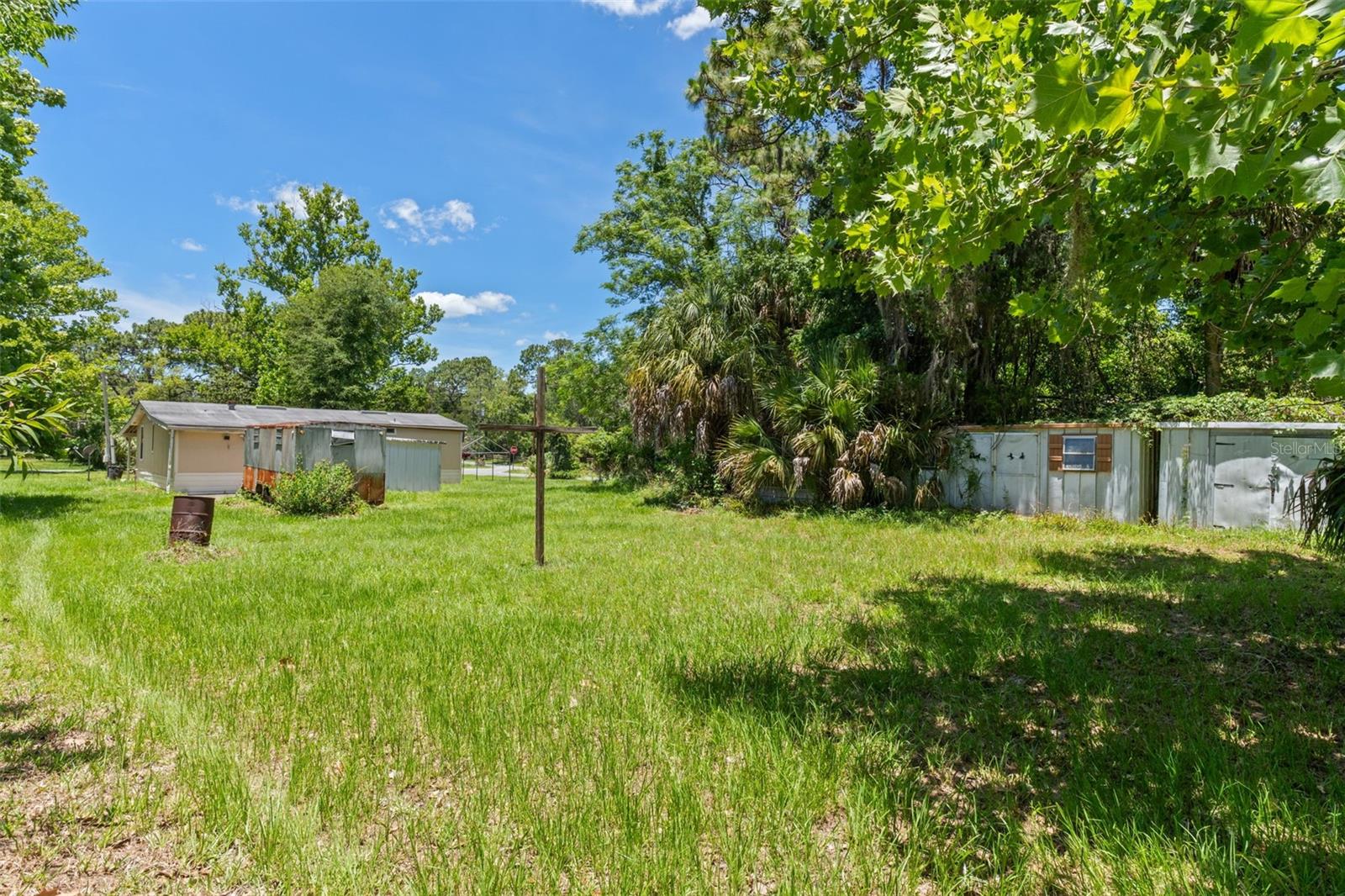 HOMOSASSA HIGHLANDS - Residential