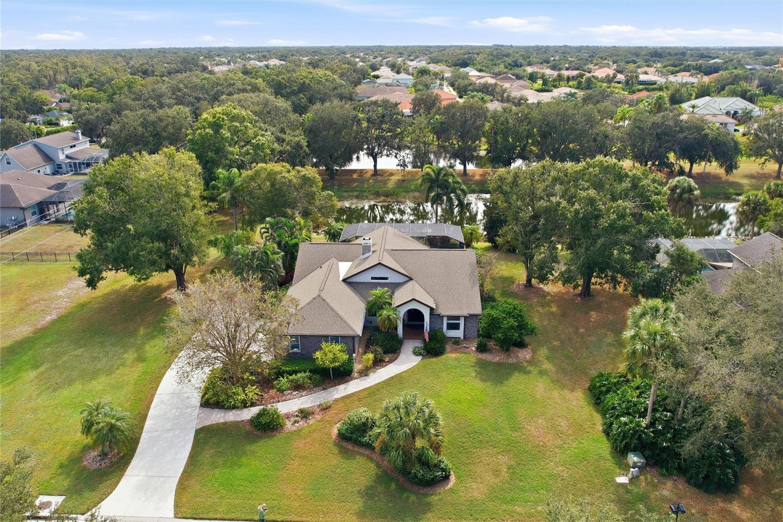HIDDEN OAKS - Residential